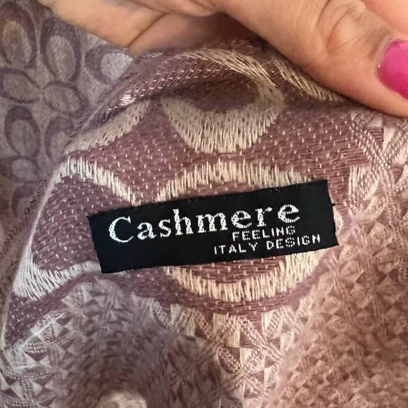 Super soft coach scarf - Picture 3 of 4